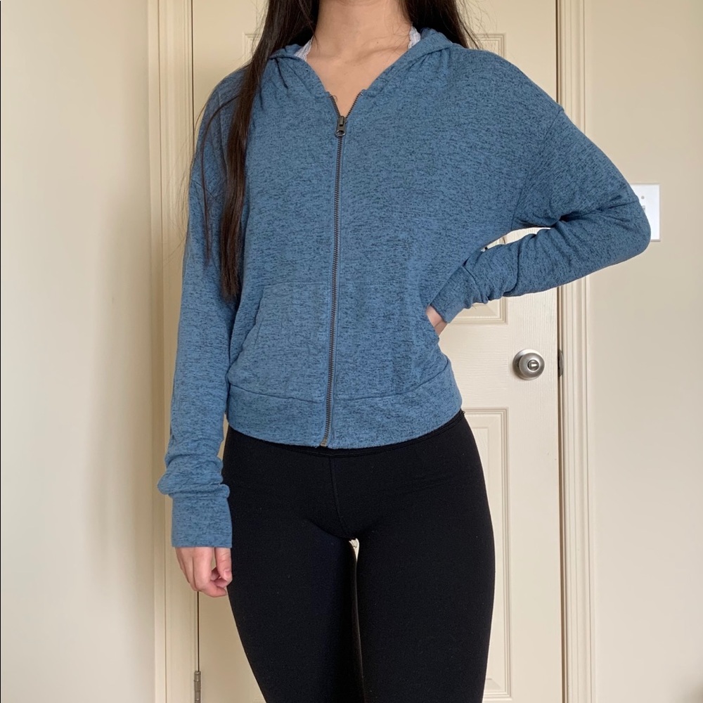Aeropostale blue sweatshirt